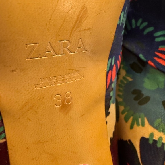 Vintage Y2K Zara Woman Collection Multicolor Peep Toe Floral 4” Heels Size 38/8 - Picture 4 of 12